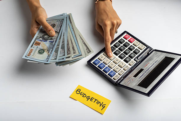 The Credit-Safe Way to Say No When Family and Friends Ask for Money